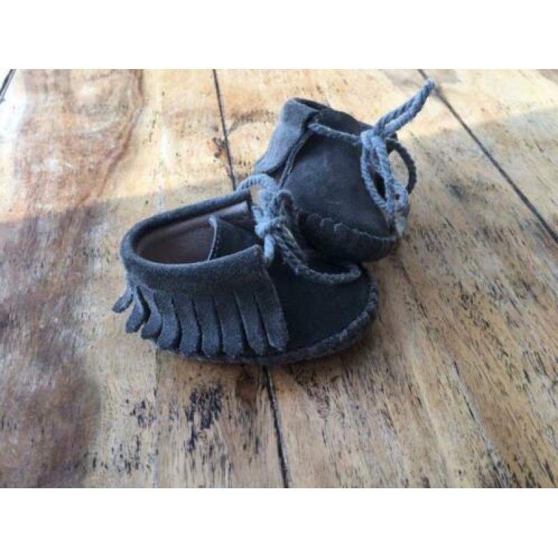 Petite Felippe Suède babyschoentjes maat XS