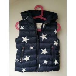 Heerlijke Zara bodywarmer 110 zgan