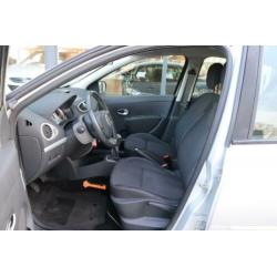 Renault Clio 1.5 dCi Collection 50 procent deal 1.725,- ACTI