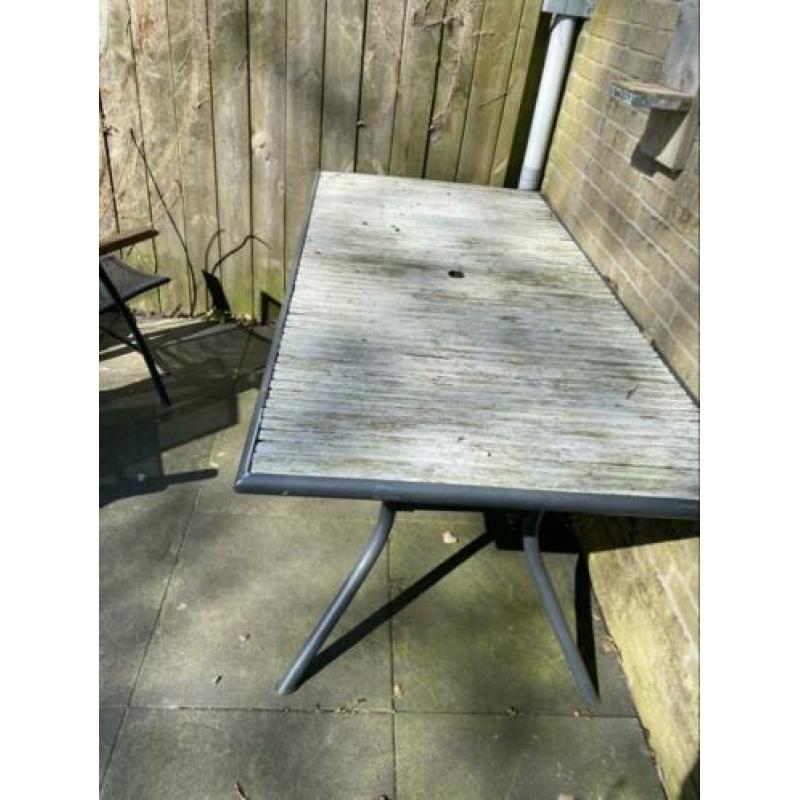 Tuintafel.
