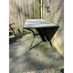 Tuintafel.
