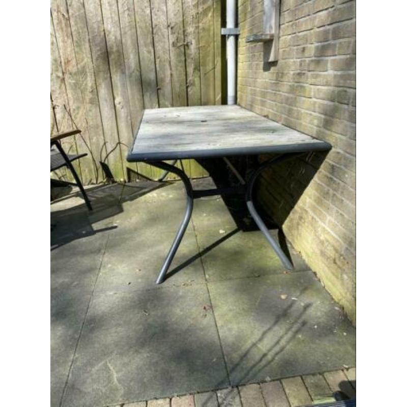Tuintafel.