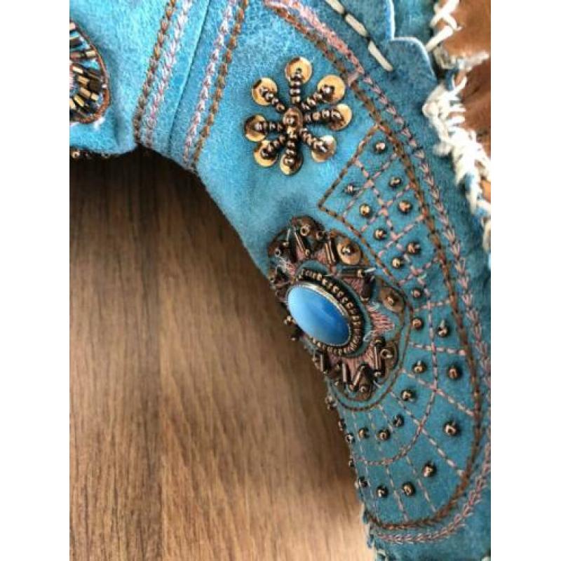 Ibiza boho laarsjes van Sacha en bijpasende leren riem