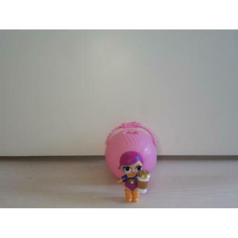 5 L.O.L surprise poppetjes / helemaal compleet.