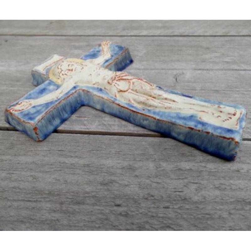 Van Rossum Utrecht glazuur aardewerk crucifix - kruisbeeld