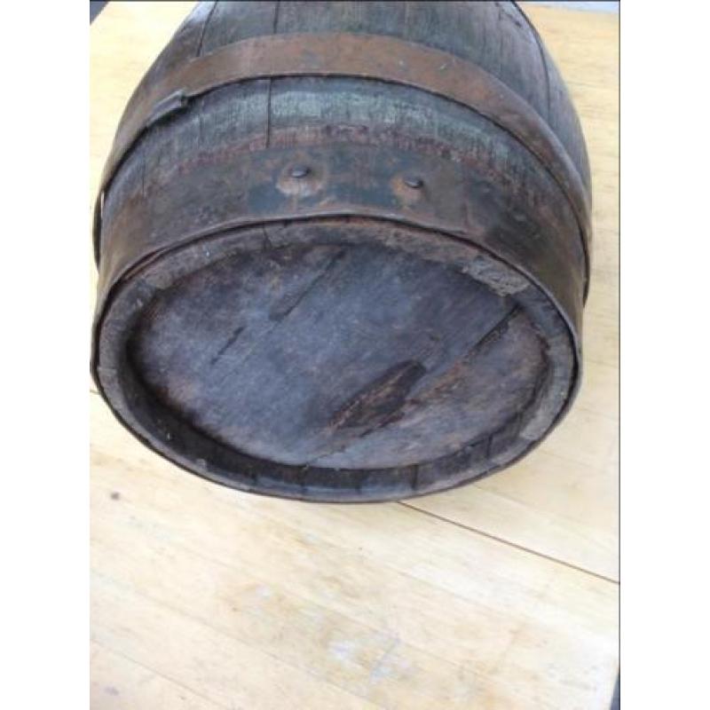 Grote waterkan , gekuipt, koper beslag ,1850,papaplubak