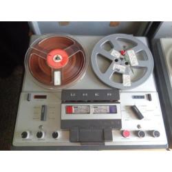 2x UHER Bandrecorder Royaal 782E 1962 2x Microfoon 50 Banden