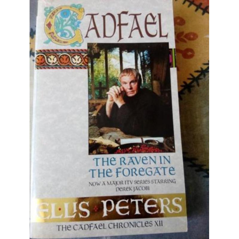 5 deeltjes van cadfael geschreven door ellis peters.pockets