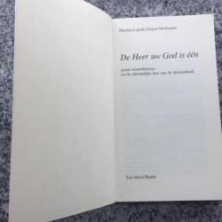 De Heer uw God is een