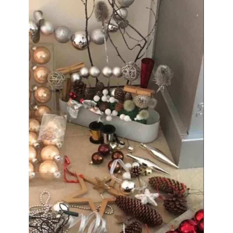 Kerstspullen / kerststukjes maken