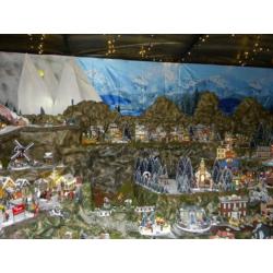 Compleet Groot Kerstdorp ca 4.2 mtr breed