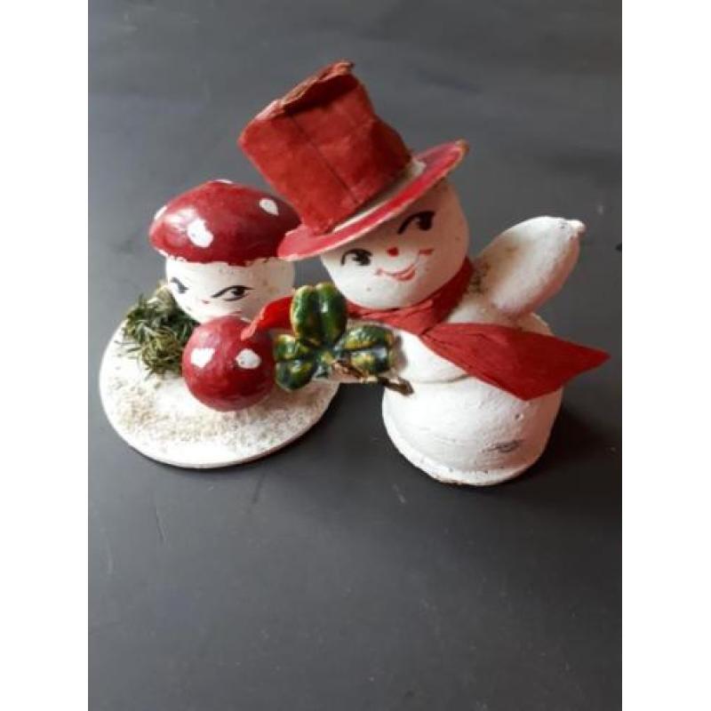 Oude kerst; sneeuwpopje en paddestoel!