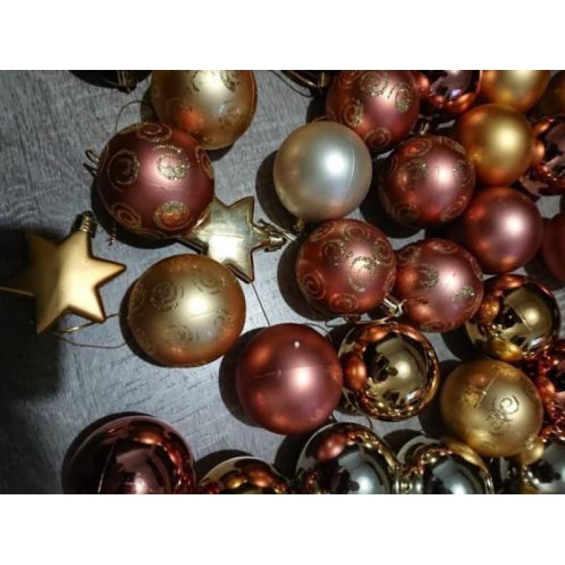 Kerstboom versiering accessories.