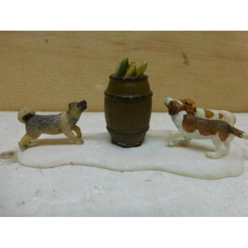 luville Dogs smell fish honden kerstdorp figurines kerst