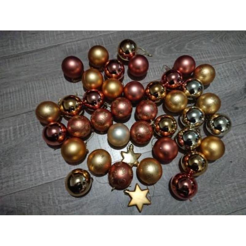 Kerstboom versiering accessories.