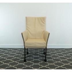 14 Showroommodellen Montis Chaplin crème wit, als nieuw!
