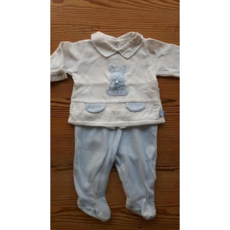 Zachtblauw baby pakje (broek & trui), Mayoral mt 50