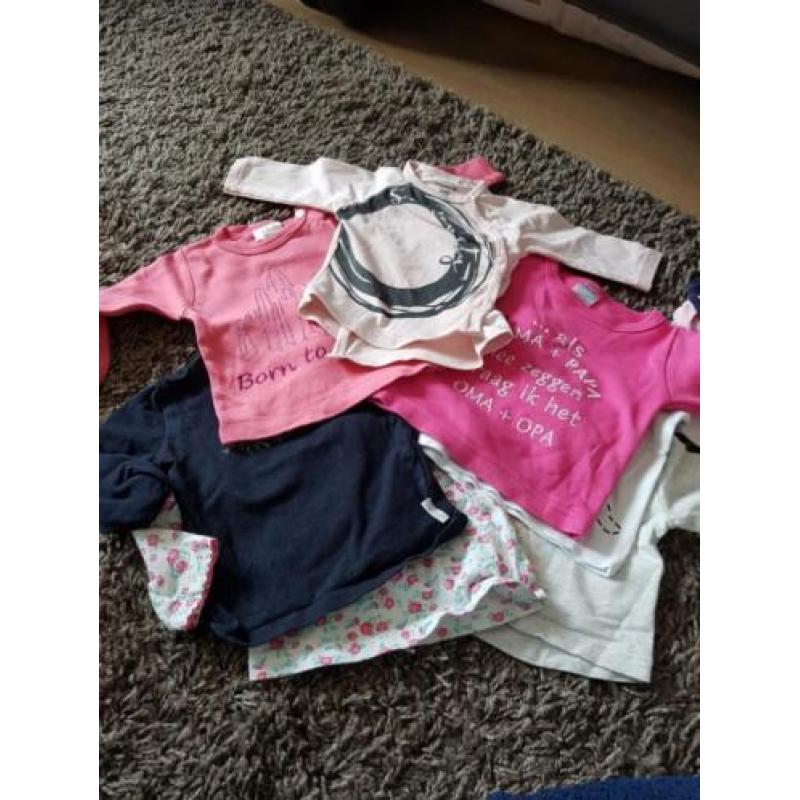 Groot pakket meisjes kleding mt 50/56