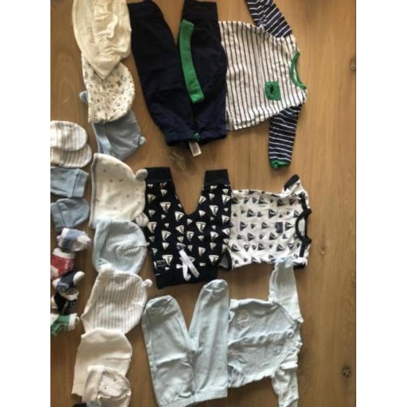 Prachtige jongens kleertjes maat 50-62 Petit bateau