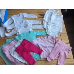Baby kleertjes maat 50 tot met 68 meisjes