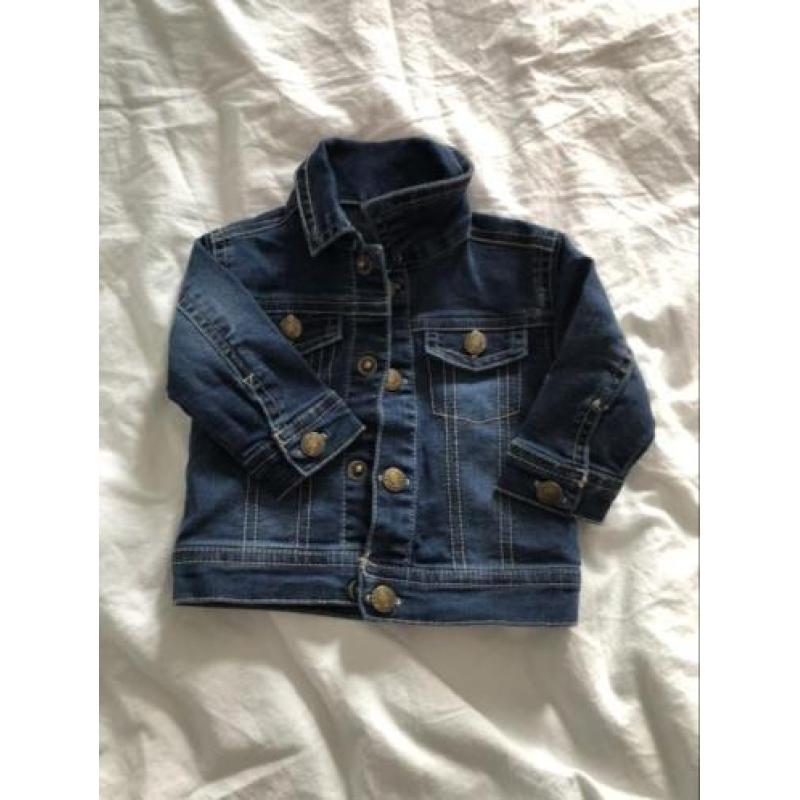 Leuk pakket meisjeskleding (baby) maat 50/56