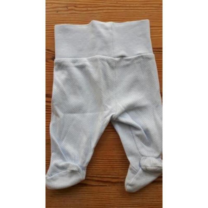 Zachtblauw baby pakje (broek & trui), Mayoral mt 50