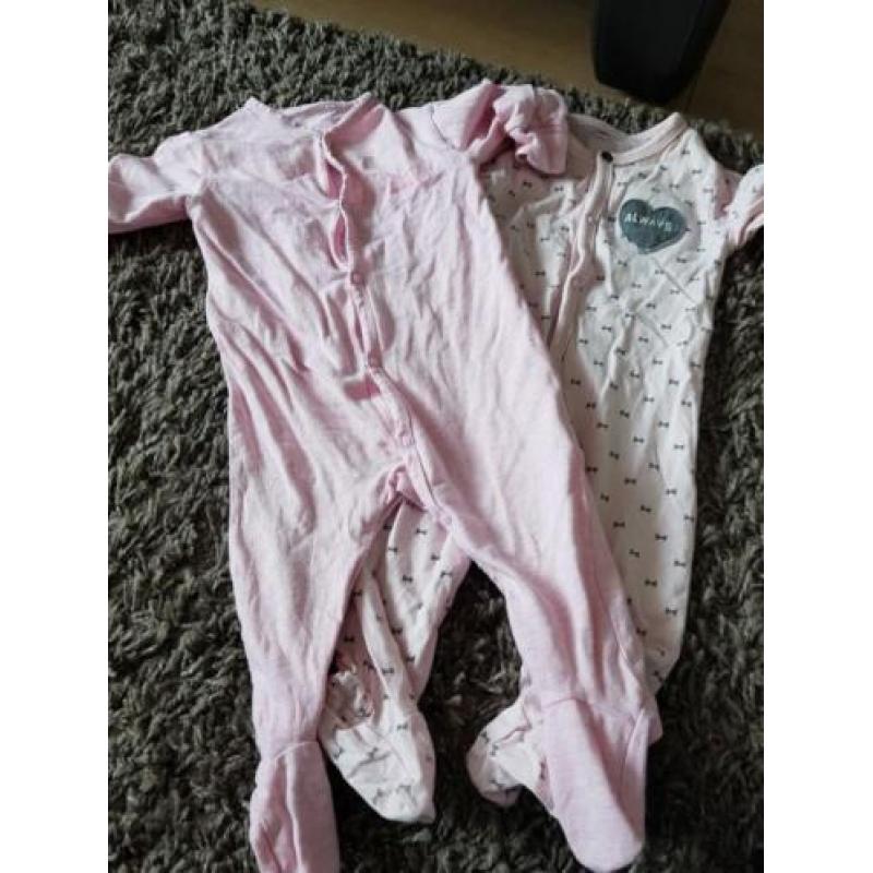 Groot pakket meisjes kleding mt 50/56