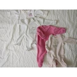 Pakket kleding baby maat 50/56 meisje