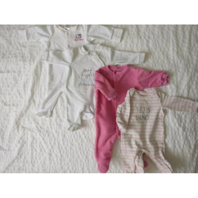 Pakket kleding baby maat 50/56 meisje