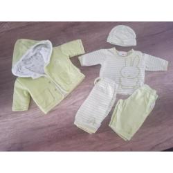Pakket baby jongens kleding maat 50/56 totaal 60 stuks!