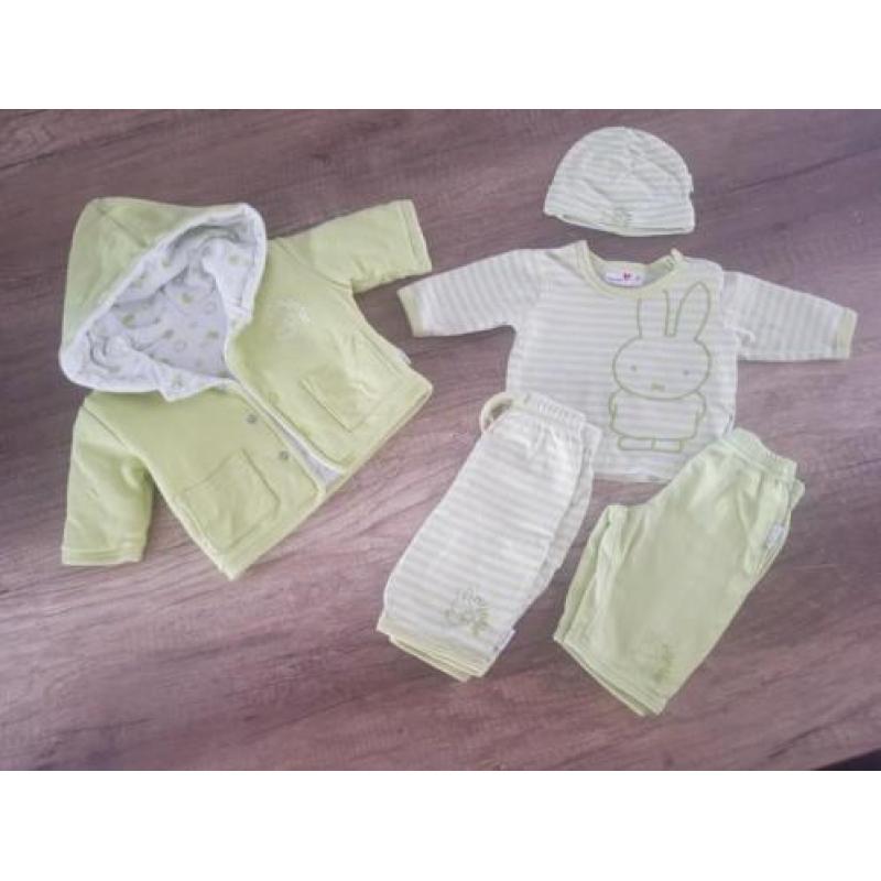 Pakket baby jongens kleding maat 50/56 totaal 60 stuks!