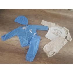 Pakket baby jongens kleding maat 50/56 totaal 60 stuks!
