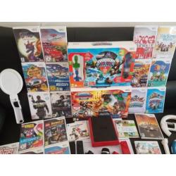 21 wii spellen krasvrij /uitgebreide wii set controllers enz