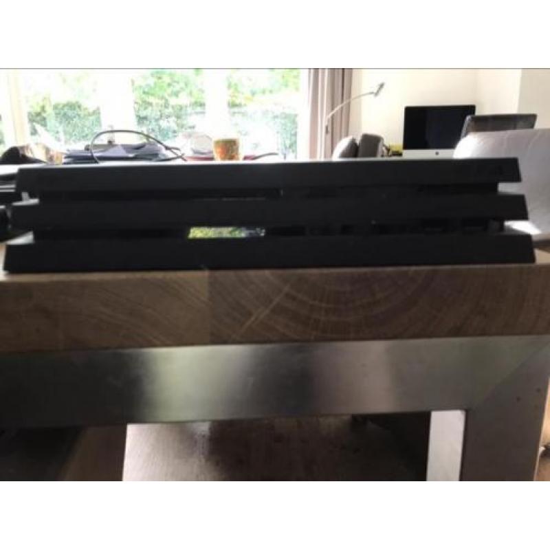 PS4 Pro