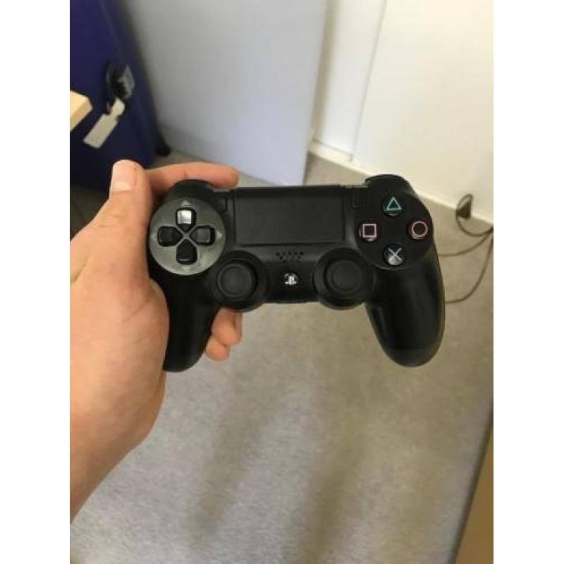 Playstation 4 met controller, headset en fifa 18