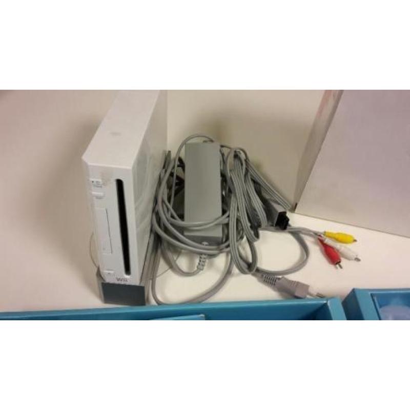 Ninetendo Wii inclusief accesoires