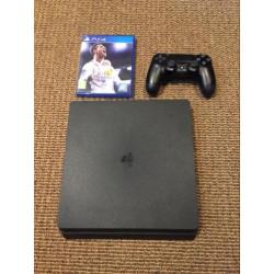 Playstation 4 (1tb) + FIFA 18
