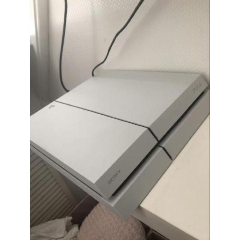PlayStation 4 500GB (wit)