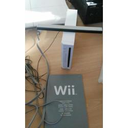 wii console + allerlei toebehoren en games! perfect
